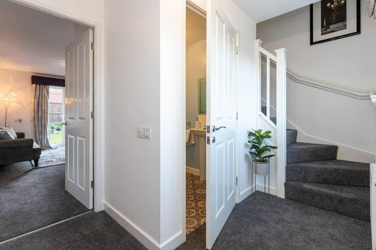 Beautifully Designed 3 Bed House - In Μάντσεστερ Εξωτερικό φωτογραφία